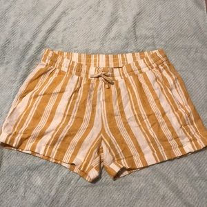 Old navy large cloth shorts